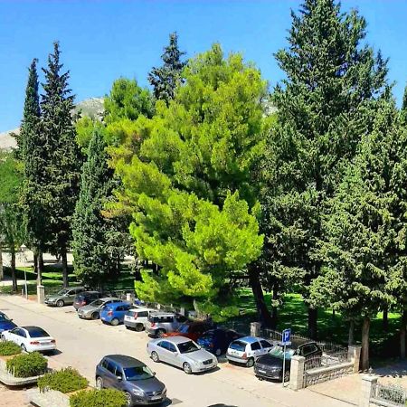 Apartman Park Trebinje Exteriör bild