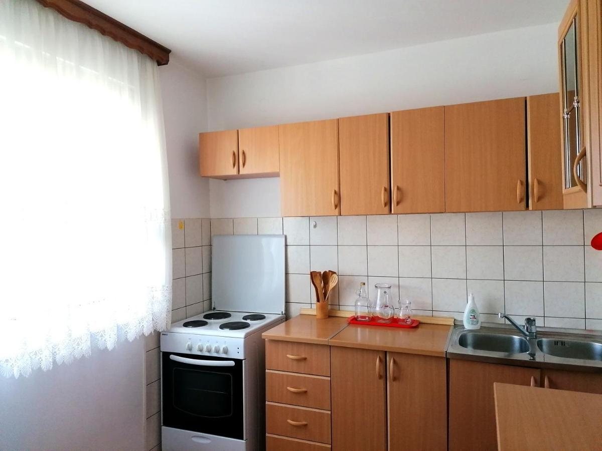 Apartman Park Trebinje Exteriör bild